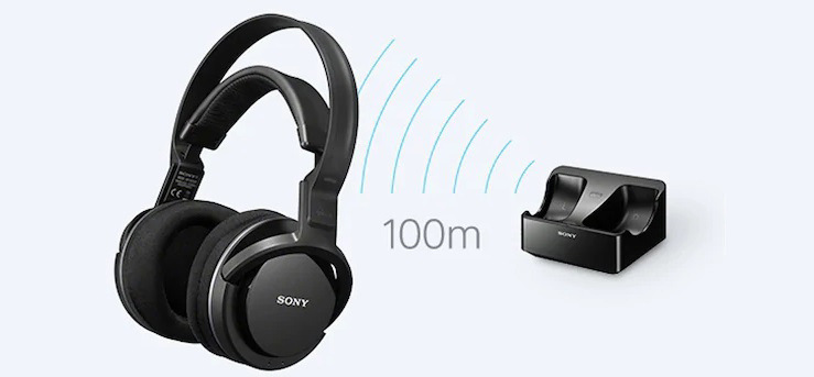 Sluchátka Sony MDR-RF855RK, dosah až 100 metrů