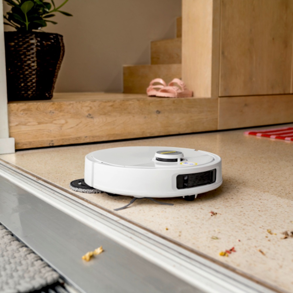 Robotický vysavač Kärcher RVM 4 Comfort bílý Robotický vysavač s mopem při úklidu podél dveřní lišty