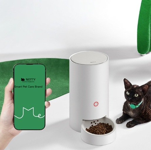 Chytré krmítko NOTTY-Enchen na kočky 3,2 l Wi-Fi APP + dva obojky s čipem nati na kočky bílé Chytré krmítko NOTTY-Enchen na kočky 3,2 l Wi-Fi APP + dva obojky nati na kočky klíšťatům - bílé