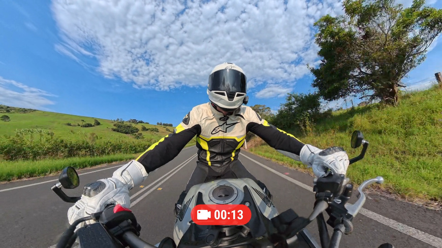 Outdoorová kamera Insta360 X5 Motocyklový balíček černá Insta360 X5 Motocyklový balíček