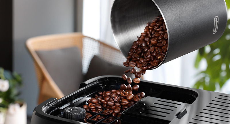 Espresso De'Longhi ECAM320.60B Magnifica Plus