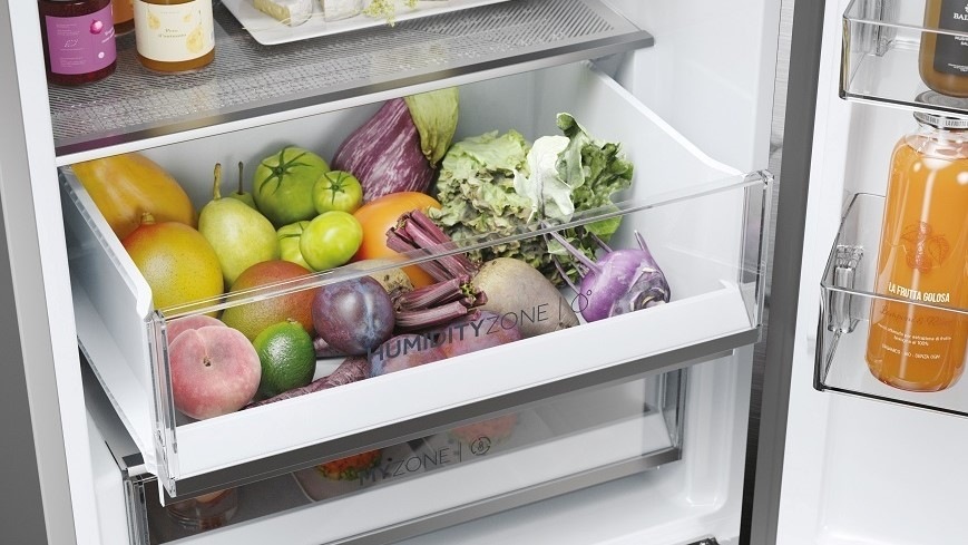 Chladnička s mrazničkou Haier HTW5618CNMG stříbrná Chladnička s mrazničkou Haier HTW5618CNMG stříbrná