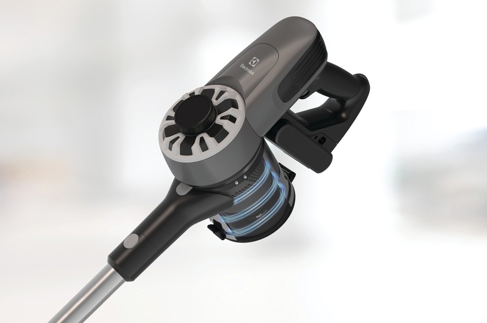 Tyčový vysavač Electrolux 300 Clean EP31CB21GP šedý