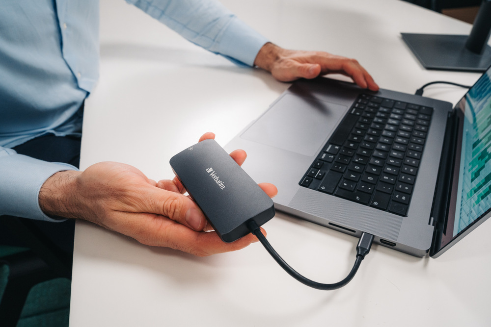 USB Hub Verbatim USB-C Pro Multiport 5 Port stříbrný USB Hub Verbatim USB-C Pro Multiport 5 Port stříbrný