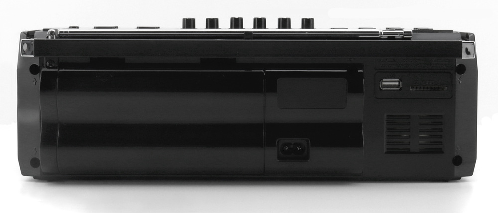 Radiomagnetofon DAB+ Soundmaster SRR80TI ze zadní strany