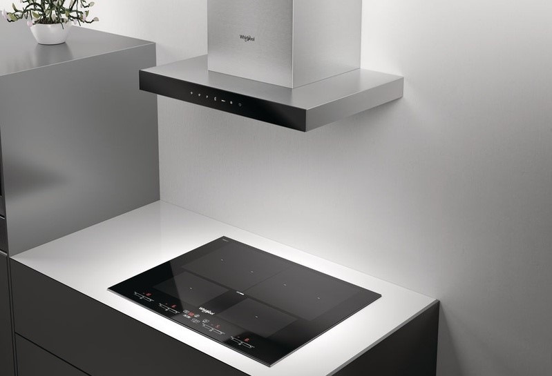 Odsavač par Whirlpool W Collection WHVS 90F LT C K černý