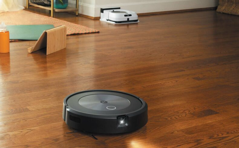 Robotický vysavač iRobot Roomba j7 / Braava jet m6 iRobot Roomba j7, černá
