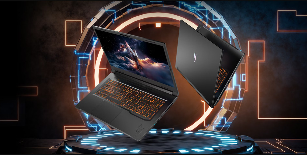 Notebook Acer Nitro V 17 AI (ANV17-41-R7B1) černý Dva notebooky Acer Nitro V 17 AI