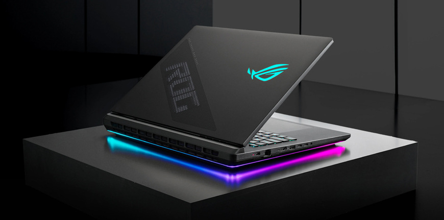320 W výkonu a kombinace procesoru Intel Core Ultra 9 s RTX 5090 zvládnou hry i náročnou tvorbu obsahu