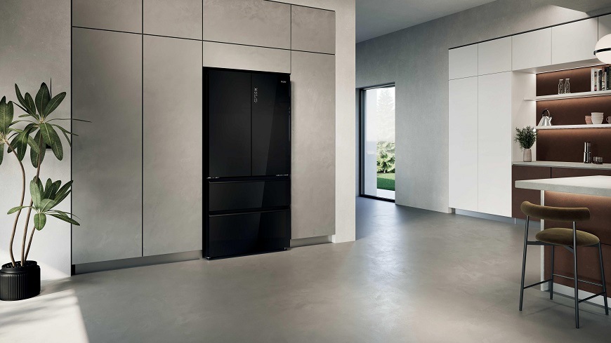 Americká lednice Haier HFR79F19DFGB černá