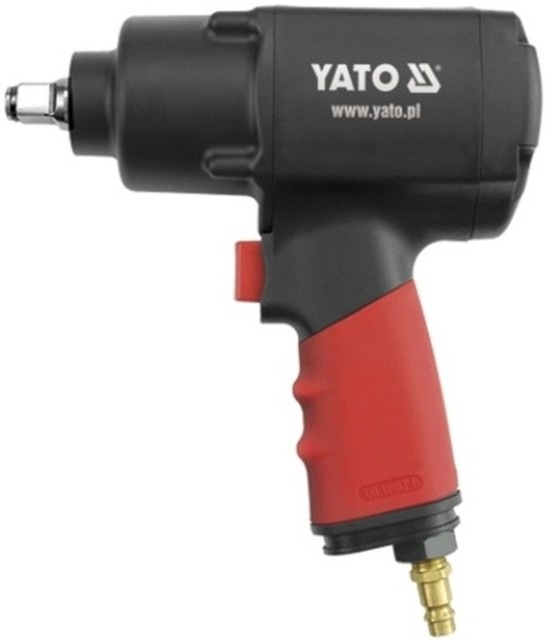Utahovák rázový YATO YT-0953 1/2" s krouticím momentem až 1 356 Nm