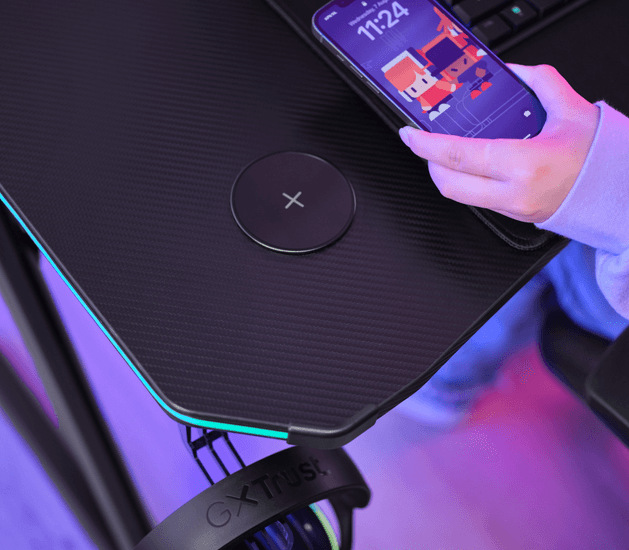 Herní stůl Trust GXT 710 Luminus Pro RGB černý Trust GXT 710 Luminus Pro (25419)