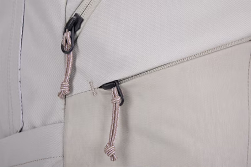 Batoh na notebook THULE Indago 23 L bílý THULE Indago 23 L
