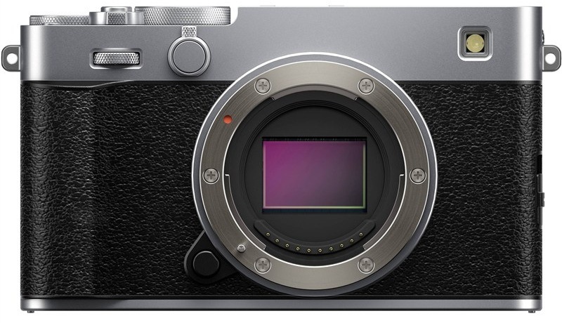 Kompaktní fotoaparát Fujifilm X-E5 s vyměnitelným objektivem, stříbrná barva