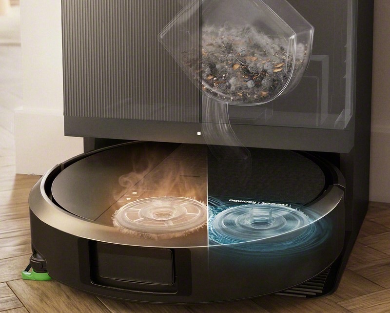 Robotický vysavač iRobot Roomba Plus 415 Combo + AutoWash dock černý V automatické dokovací stanici robot sám vysype nečistoty, vyperou se a vysuší mopovací podložky, takže je vždy připraven k dalšímu úklidu.