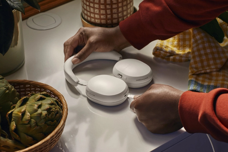 Sluchátka SONOS Ace černá Sluchátka SONOS Ace černá