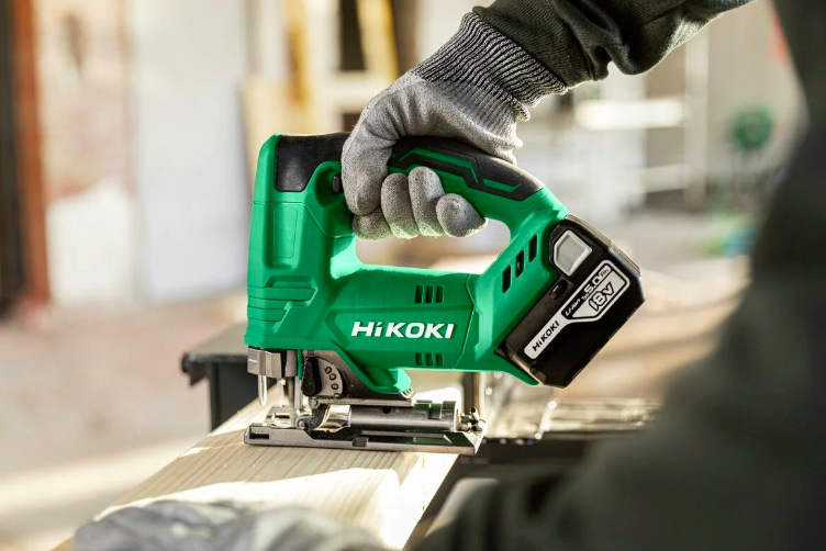 Pila ocaska HIKOKI CJ18DAW4Z (bez baterie) Pila ocaska HIKOKI CJ18DAW4Z (bez baterie)