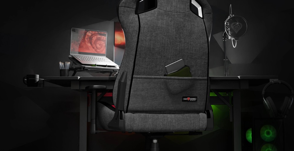 zadní strana herní židle Genesis Nitro 660 s praktickou kapsou na příslušenství