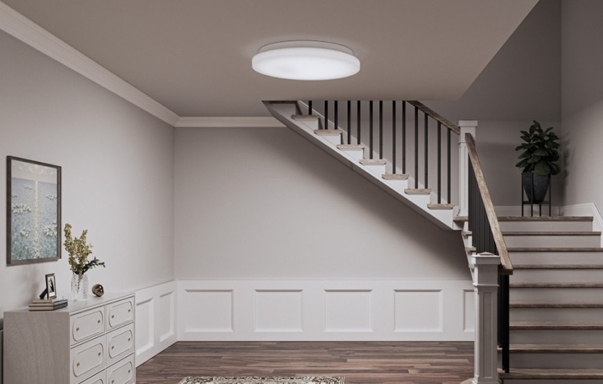 Stropní svítidlo Yeelight MercuryE C300 se senzorem pohybu bílé Stropní svítidlo Yeelight MercuryE C300 se senzorem pohybu instalované v interiéru