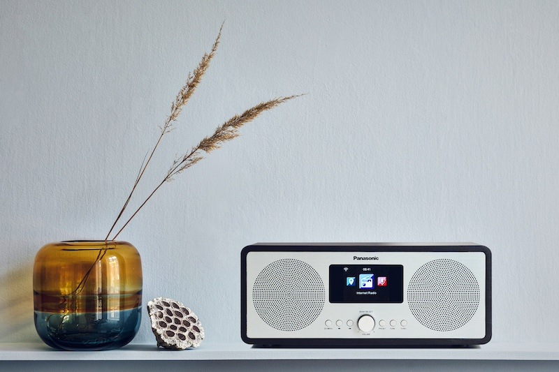 Internetový radiopřijímač s DAB+ Panasonic RF-D40EG-K černý/stříbrný Podporuje Bluetooth připojení