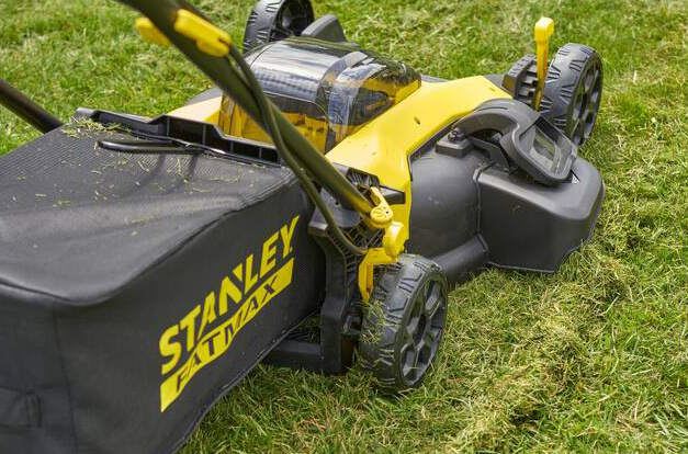 Sekačka Stanley FatMax SFMCMW2651M-QW (s baterií)