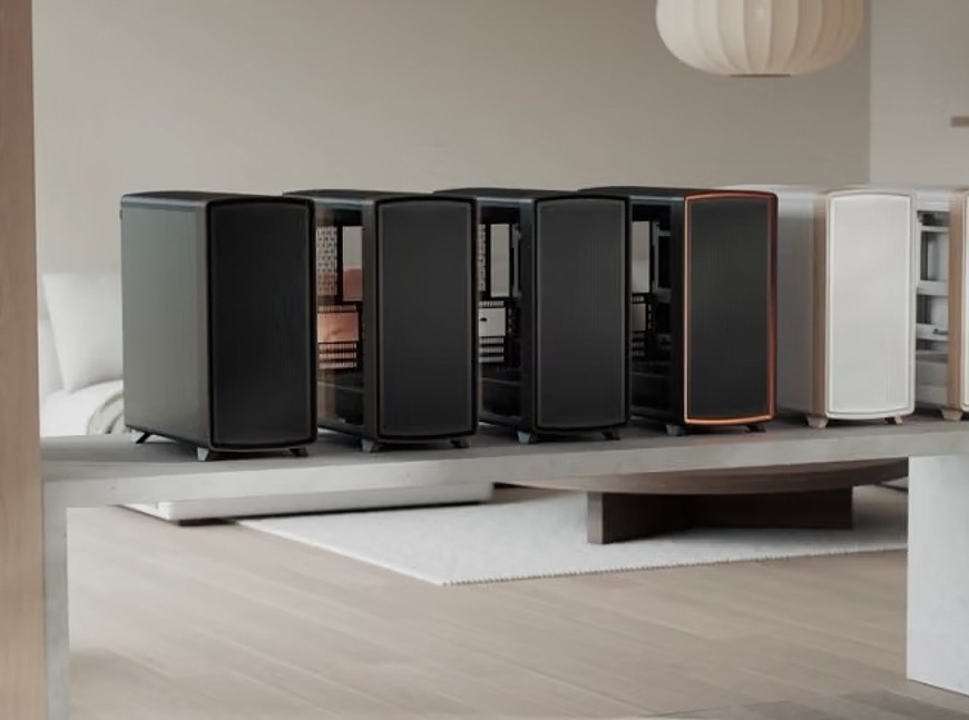 Case FRACTAL DESIGN Summit Blackout TG Light Tint černá Varianty počítačových skříní FRACTAL DESIGN Summit v různých barevných a designových provedeních