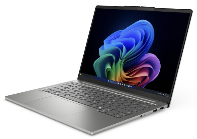Notebook Lenovo IdeaPad Pro 5 14AKP10 z pravého úhlu s viditelnými bočními konektory