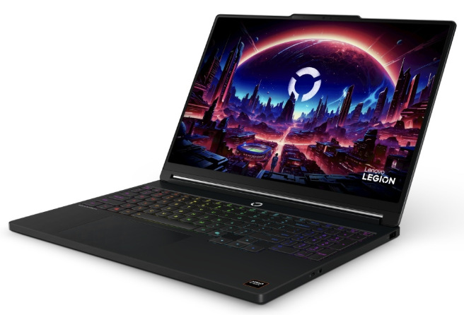 Notebook Lenovo Legion 5 15AHP11 z pravého předního úhlu s RGB podsvícenou klávesnicí