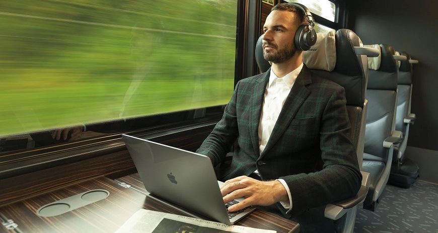 Sluchátka LAMAX HighComfort ANC černá LAMAX HighComfort ANC
