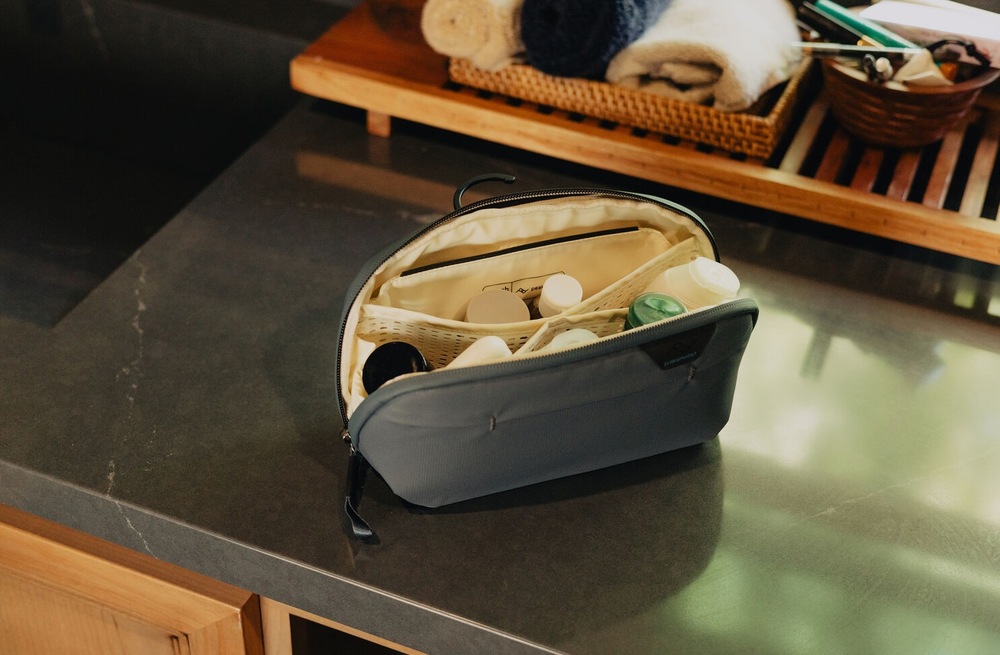 Pouzdro Peak Design Wash Pouch Small 1L modré Pouzdro Peak Design Wash Pouch Small 1L modré