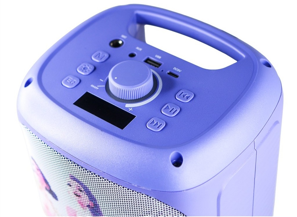 Přenosný reproduktor OTL Technologies K-Pop Demon Hunters Party fialový Přenosný reproduktor OTL je vybaven Bluetooth 5.3 s dosahem až 10 metrů