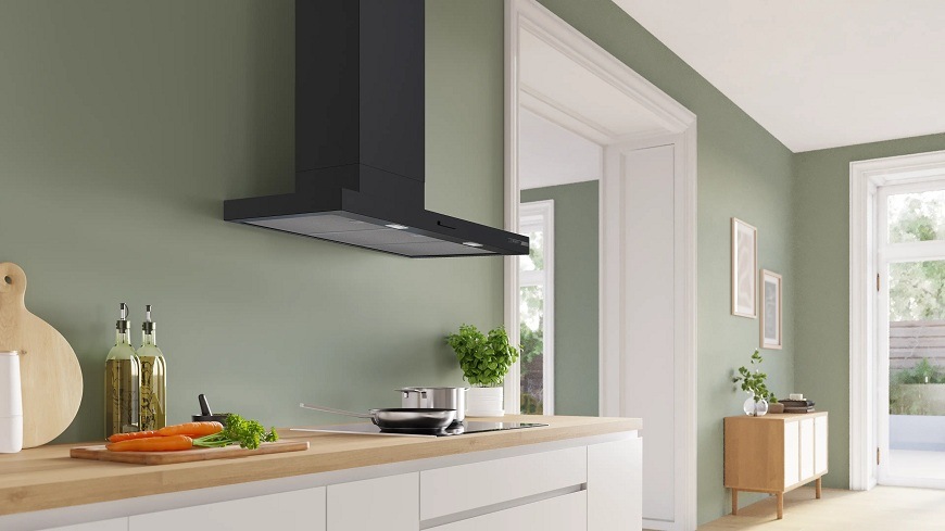 Odsavač par Bosch Serie 4 DWB95CC60 černý Odsavač par Bosch DWB95CC60v moderní bílé kuchyni