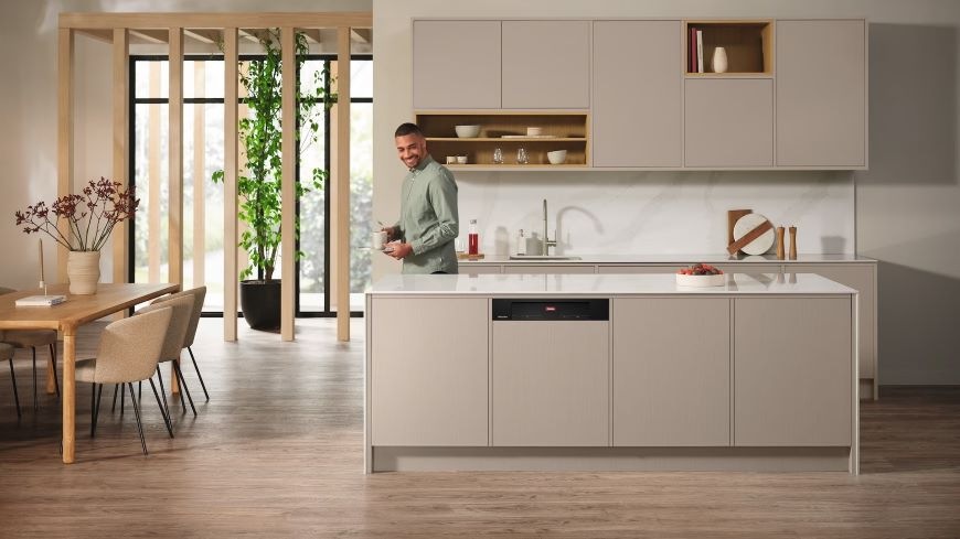 Myčka nádobí Miele G 7930 SCi AutoDos Myčka nádobí Miele G 7930 SCi AutoDos