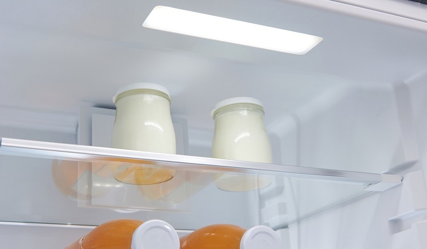 Chladnička s mrazničkou Gorenje Advanced NRKI418EA0 bílá Vestavná chladnička Gorenje NRKI418EA0, LED osvětlení