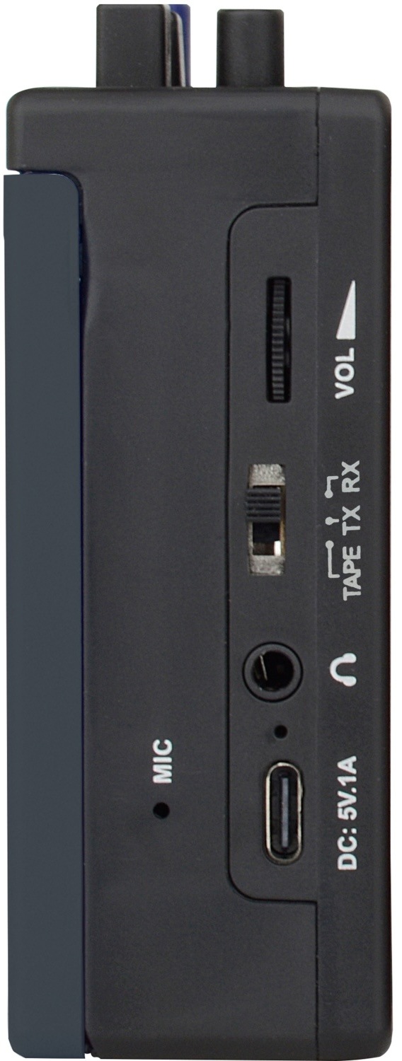 Walkman AKAI POCKET TAPE černý Detail bočních konektorů kazetového přehrávače AKAI včetně USB-C, AUX a přepínače BT.