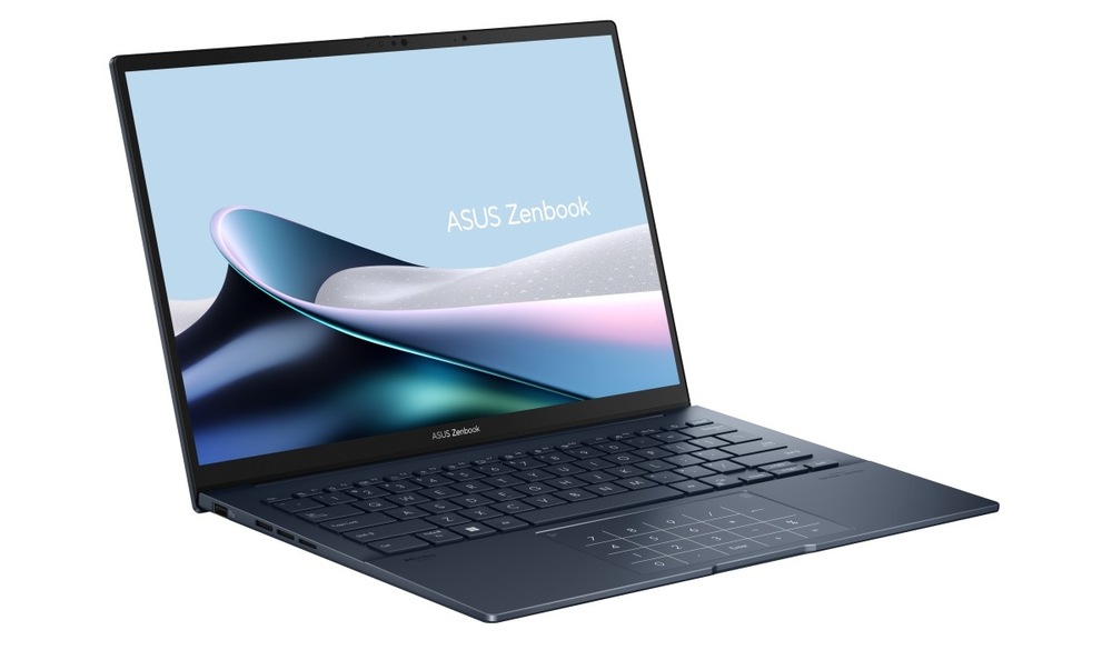 Otevřený a zapnutý notebook Asus Zenbook 14 otočený doprava