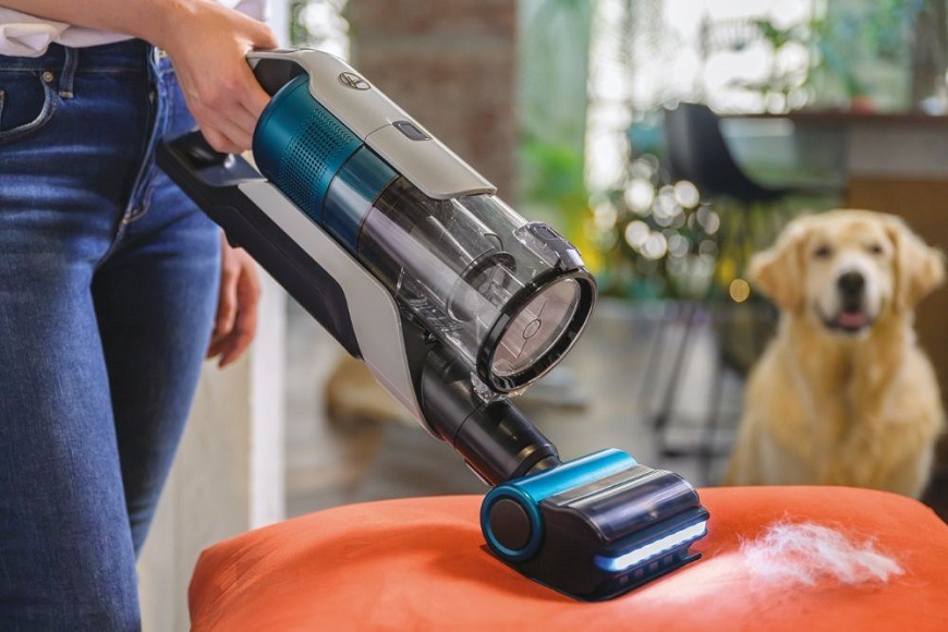 Tyčový vysavač Hoover HF910P 011