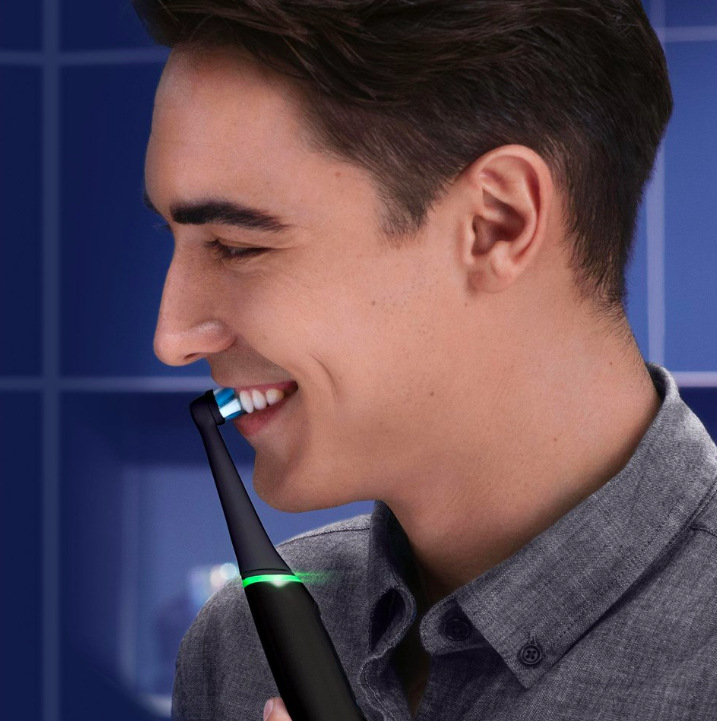 Zubní kartáček Oral-B iO Series 6 Black Onyx