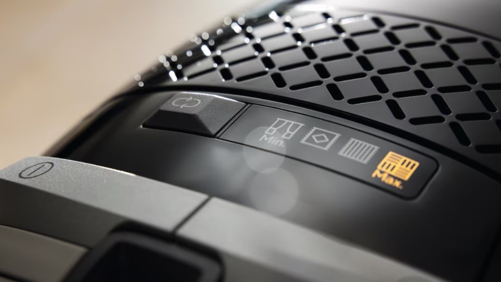 Podlahový vysavač Miele Guard M1 Parquet XL bílý