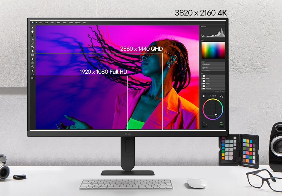 Monitor LG UltraFine 27U710B-B černý LG UltraFine 27U710B-B těží ze 4K panelu