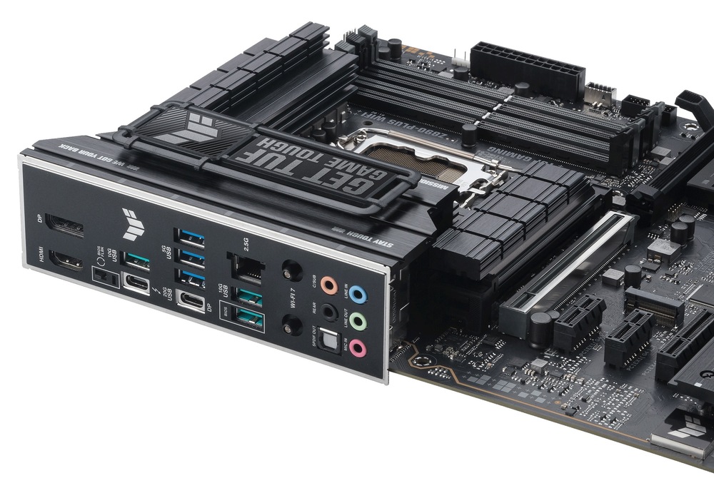 Základní deska Asus TUF Gaming Z890-PLUS WIFI MB Asus TUF Gaming Z890-PLUS WIFI Intel 1851, ATX v detailu na konektory