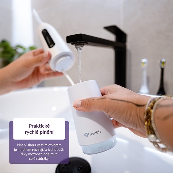 Ústní sprcha TrueLife AquaFloss Compact C200 bílá