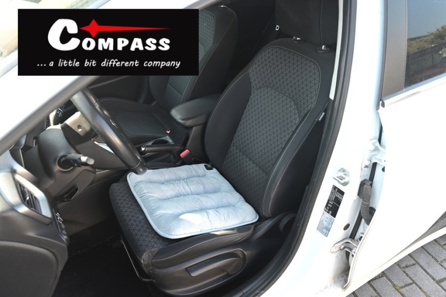 Vyhřívaný podsedák Compass s termostatem USB PADDY