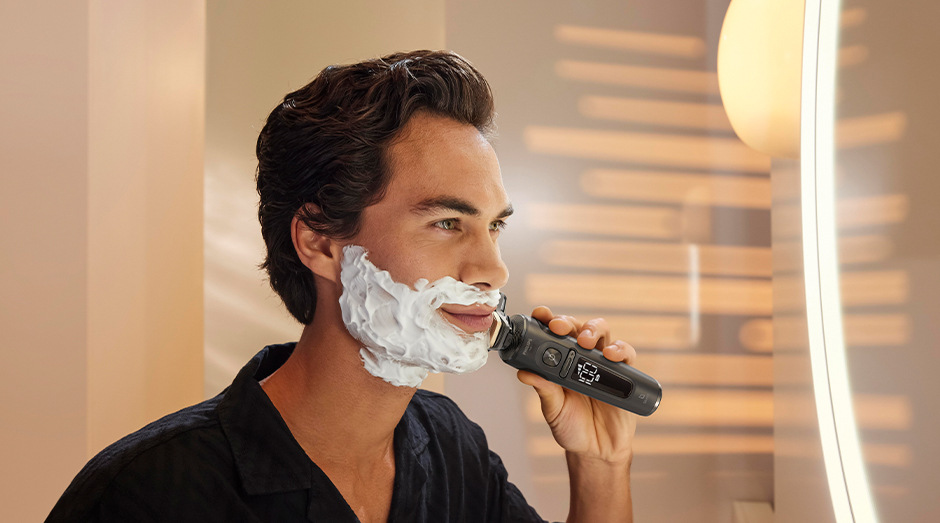 Holicí strojek Philips Series 9000 Prestige SP9872/15 Wet & Dry Philips Series 9000 Prestige Wet & Dry SP9872/15