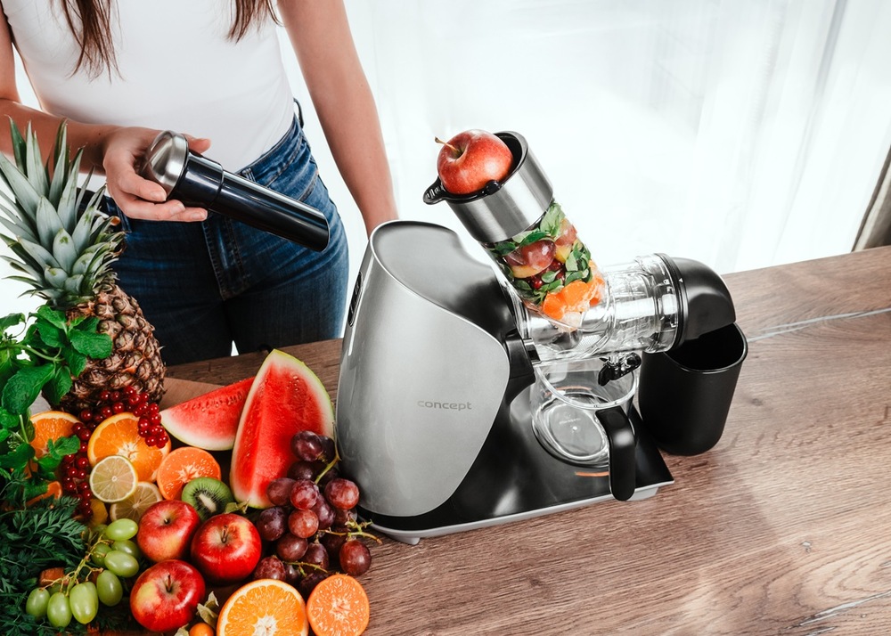 Odšťavňovač Concept LO7250 Nutriboost černý