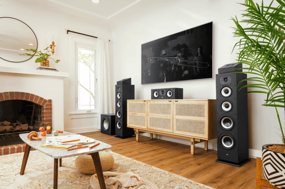 Reproduktor Polk Monitor XT 30 (1 ks) černý Polk Monitor XT 30