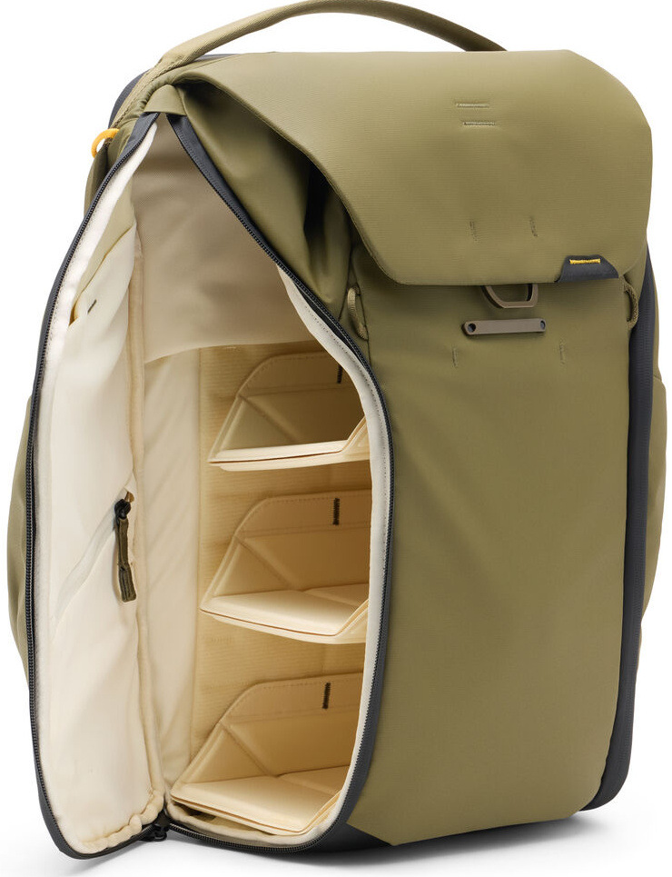 Batoh Peak Design Everyday Backpack 30L (v2) khaki Batoh Peak Design Everyday Backpack 30L (v2) khaki