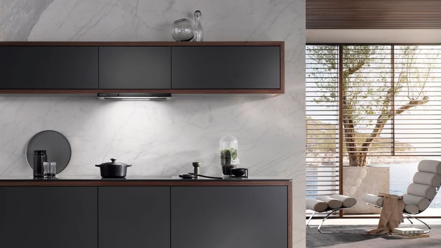 Odsavač par Miele DAS 4630 černý Odsavač par Miele DAS 4630 černý