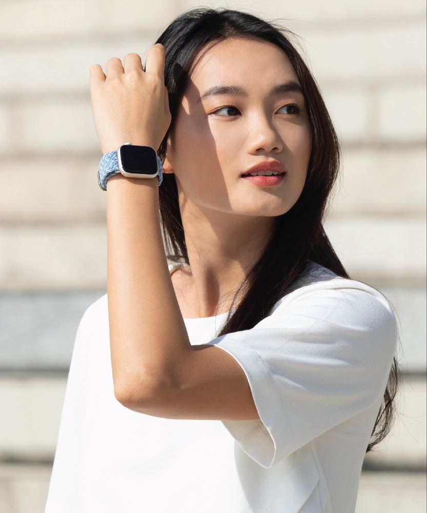 Řemínek Uniq Aspen Designer Edition na Apple Watch 38/40/41mm modrý Řemínek Uniq Aspen Designer Edition na Apple Watch 38/40/41mm modrý