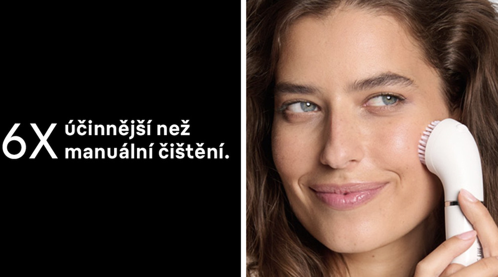 Žena čistí tvář kartáčkovou hlavicí Braun FaceSpa 810 s 6× vyšší účinností než ručně